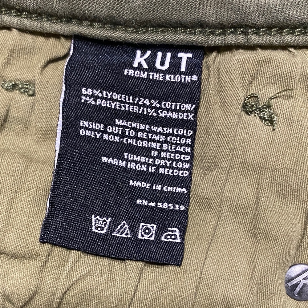 Kut from the Kloth® Amy Stretch Twill Cropped Chinos - Picture 8 of 10